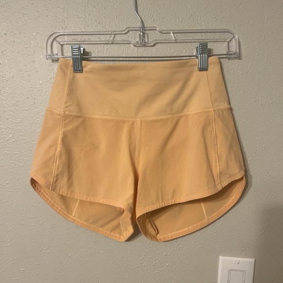 Lululemon shorts - Picture 3 of 4